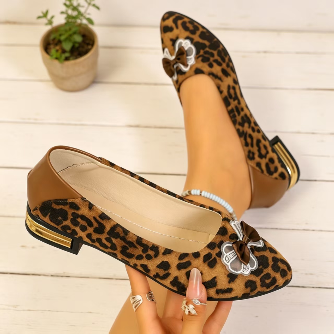 Women'S Fashion Shoes - Autumn Fashion Pointed Toe Low Block