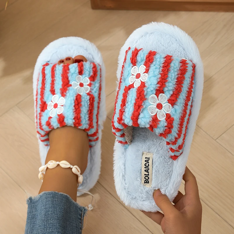 Flower Embroidery Stripe Plush - огляд і ціна Women'S Fashion Korea