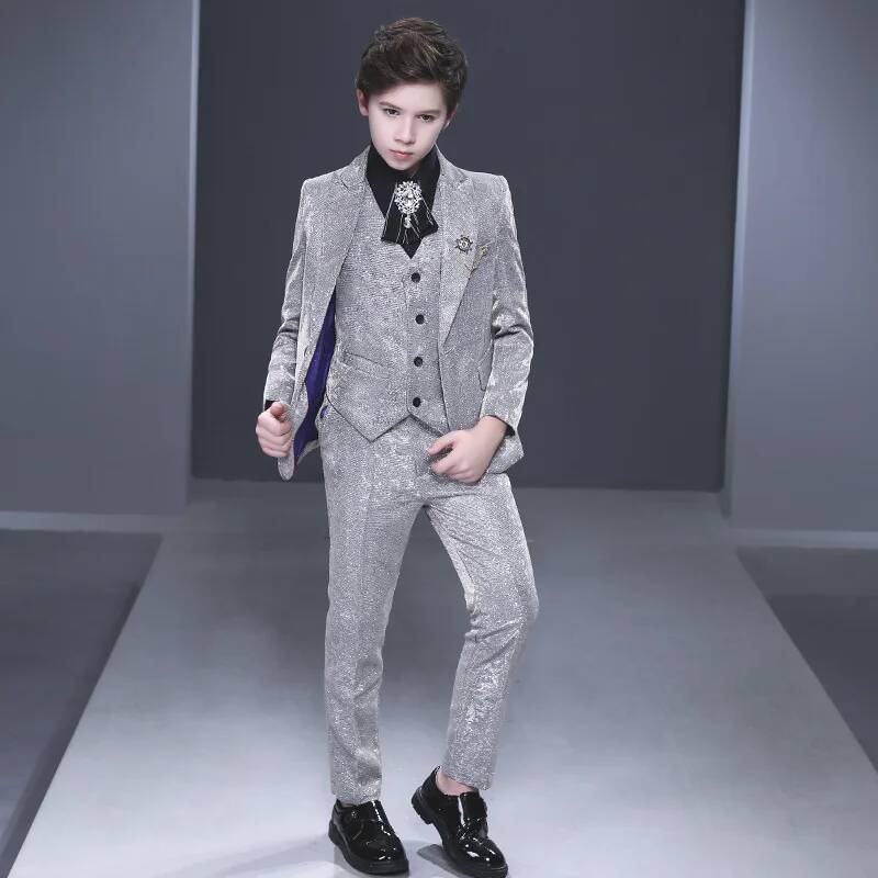 Costume Children's Suit Handso - огляд і ціна Women Fashion Over The Years