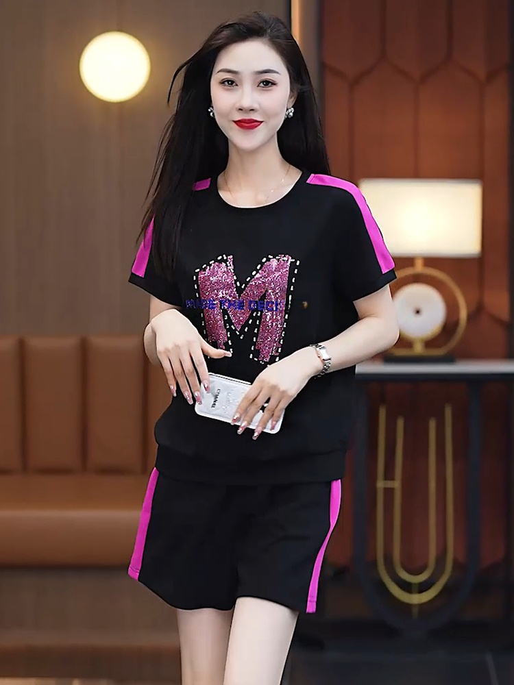 Fashionable Sportswear Set for - огляд і ціна Women Fashion Over The Years